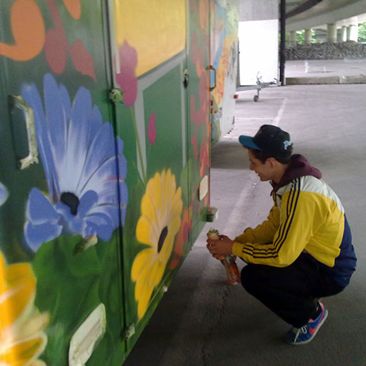 Blumen-Sprayer an Blumenwagen-Tür